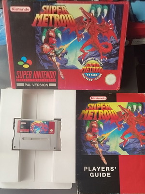 Nintendo Super Metroid Big Box за Super Nintendo употребяван