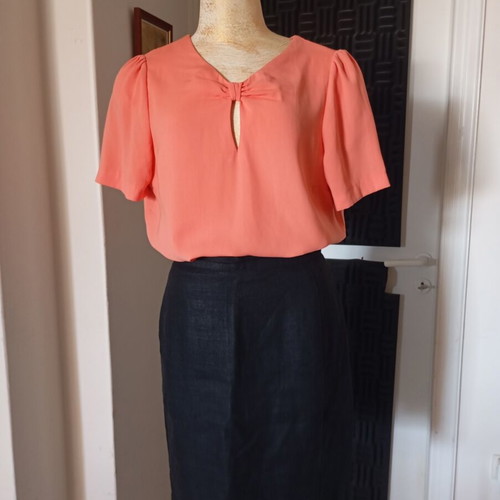 Massimo Dutti women's blouse size M, peach color