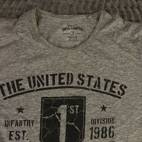 Smog Company gray t-shirt Small like new