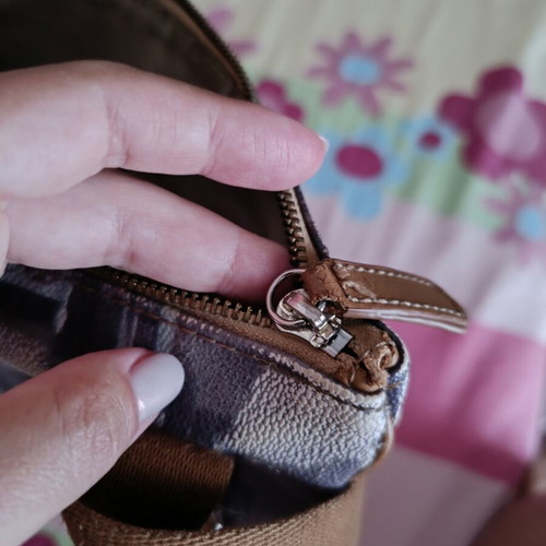 Y Not? leather crossbody bag like new, brown multicolor
