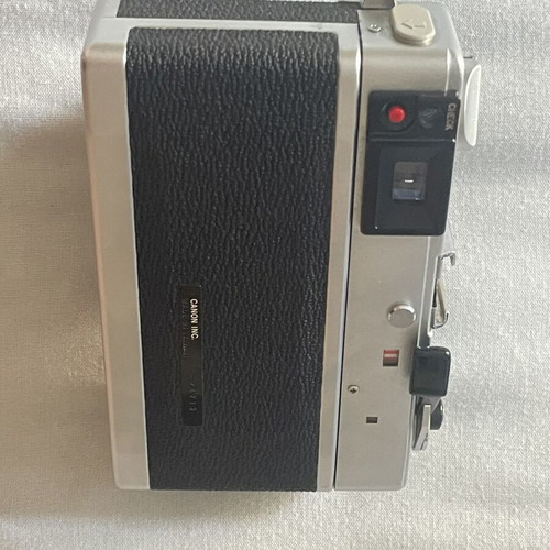 Canon Canonet QL17 G-III rangefinder camera
