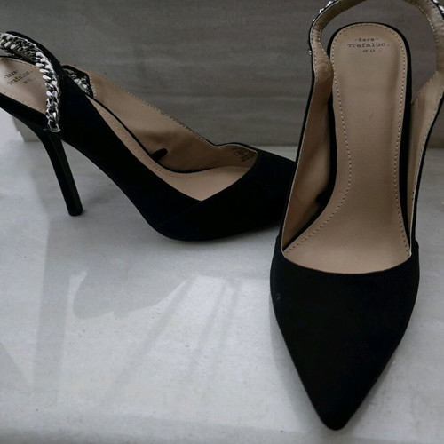 Women's slingback shoes size 39 like new