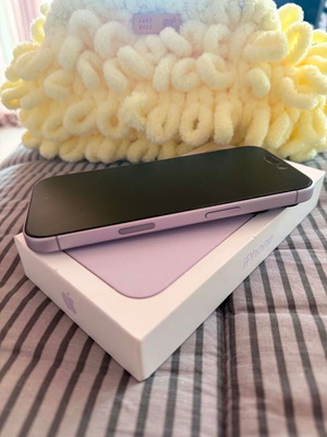 iPhone 17 256GB purple, like new, 99% battery health