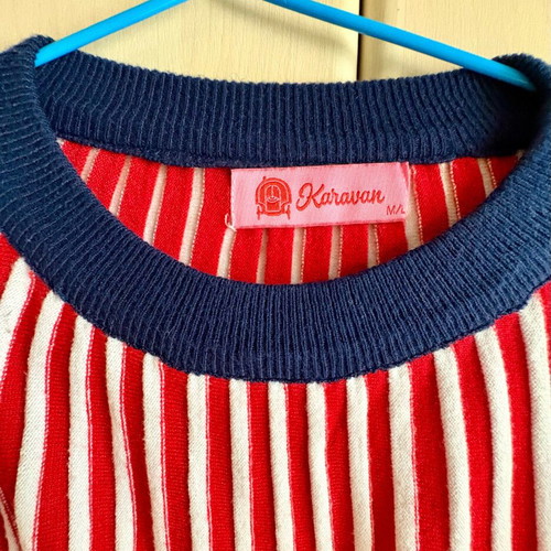 Karavan blouse like new with bell sleeves M/L white with red and blue neckline