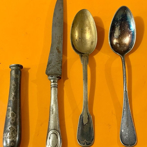 Silver cutlery used, collection of 5 knives, 3 gilded, 1 fork, 2 spoons