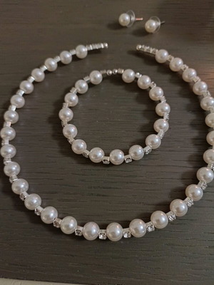 Abel & Lula pearl necklace set with diamonds new silver