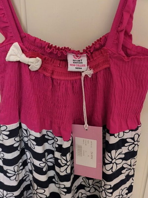 Dress for 6 years old new with tag and bag