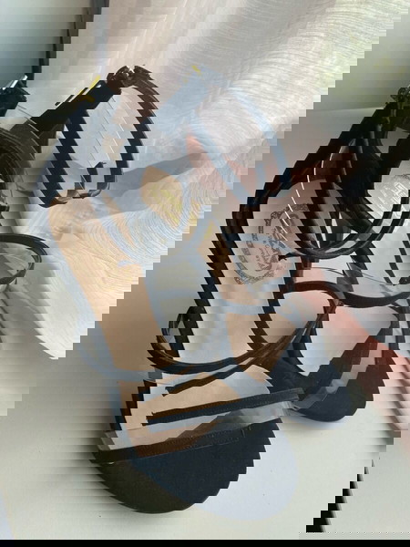 πέδιλα