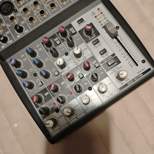 Behringer Xenyx 1002 audio mixer console