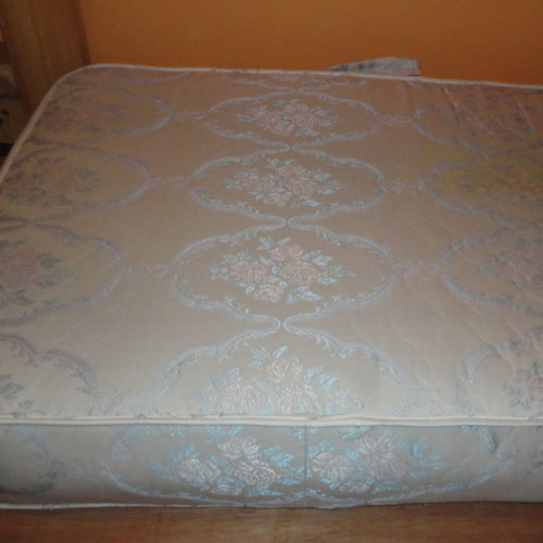 Orthopedic anatomical single mattress 0.90x2 m used with independent springs