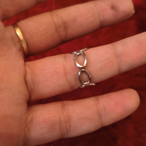 Silver Adjustable Midi Ring with Minimal Geometric Chain Design