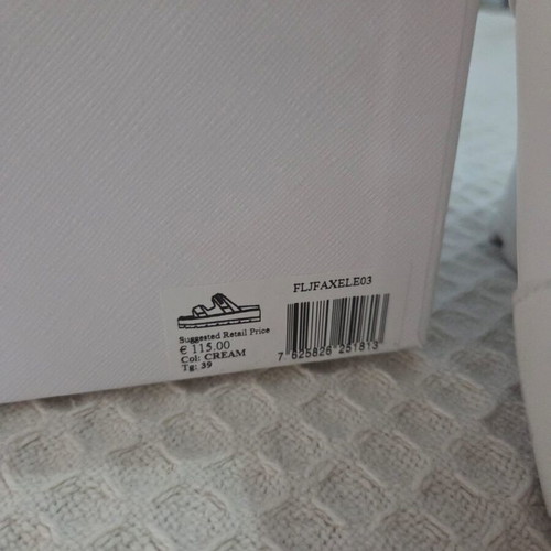 Guess women's sandals like new, size 39, white