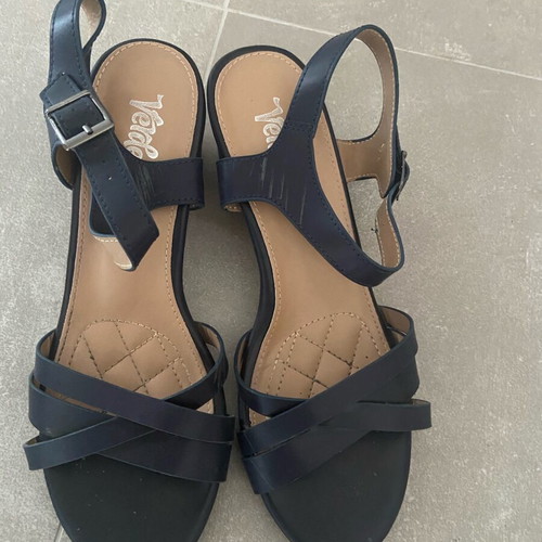 Sandals like new, size 39, blue