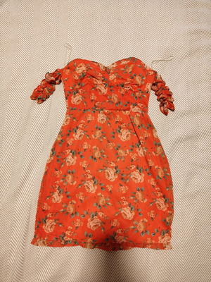 Floral mini dress like new, red multicolor, size S