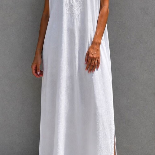 White handmade cotton kaftan L/XL like new with boho embroidery
