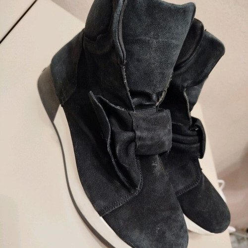 Women's black ankle boot size 41 used