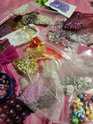 Beads for handmade jewelry like new, set of 25 designs