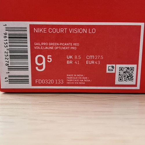 Nike Court Vision Lo Sail/Pro Green sneakers size 43 used