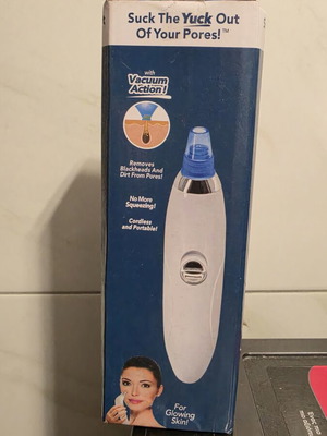 DermaSuction blackhead remover new, vacuum suction device