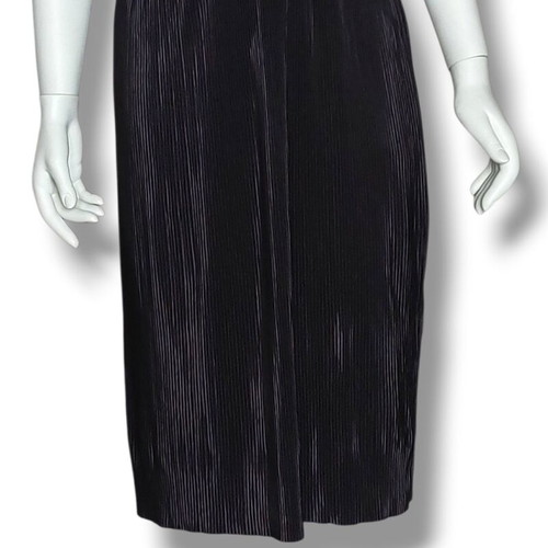 Black Pleated Midi Skirt with Striped Elastic Waist like new
