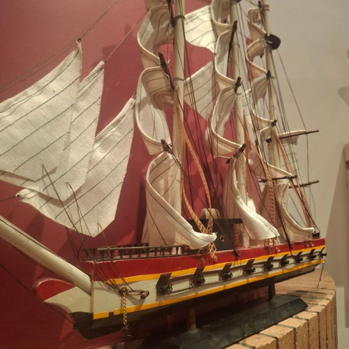 Wooden Decorative Sailing Ship like new, three-masted frigate