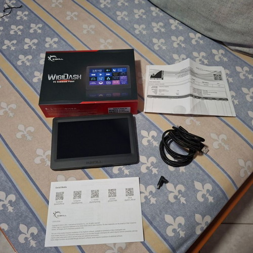 G-Skill WigiDash touchscreen monitor like new