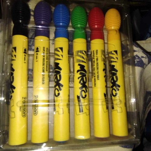 Vintage markers for t-shirt like new, in original box