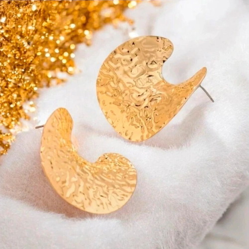 Earrings new gold-colored made of hypoallergenic brass