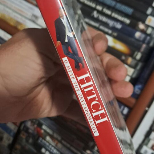 Hitch DVD like new, comedy with subtitles