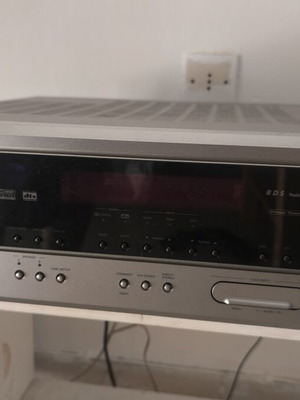 Denon AVR 1306 amplifier with subwoofer and five speakers