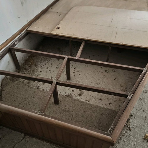 Raised floor used for desk or bed placement