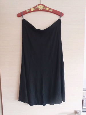 Black midi mako skirt used, size m/l, flared
