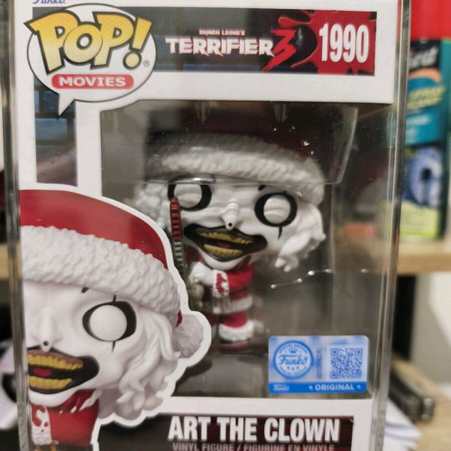Funko Pop Art the Clown new with hard stack protector