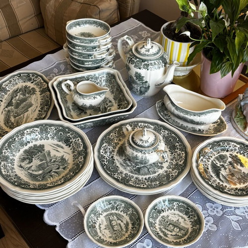 Villeroy&Boch Burgenland porcelain dinnerware set, green