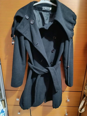 Long coat like new, size 44, black with belt and buttons