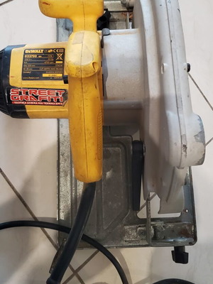 DEWALT D23700 δισκοπρίονο 1750W