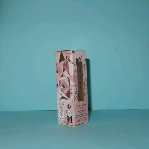 FENTY BEAUTY Gloss Bomb Stix 07 How many Carats like new