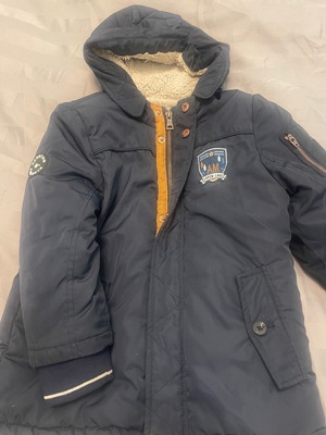 Hashtag parka for 3 years like new, blue, very warm