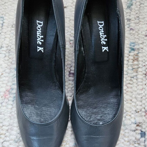 Women's leather pumps size 40 new, gray, 8 cm heel