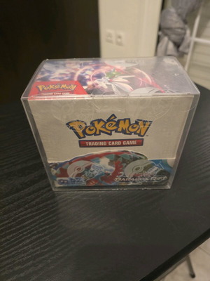 Paradox Rift Booster Box in very good condition