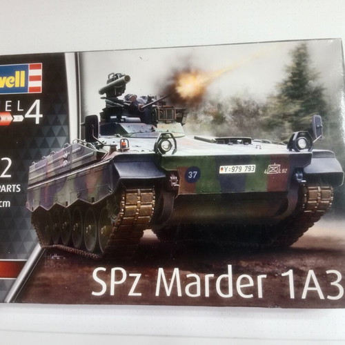 Revell SPz Marder 1A3 model kit 1:72 new, level 4
