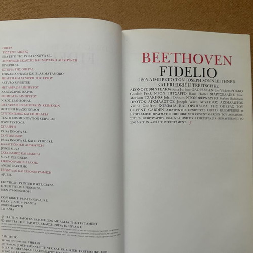 Beethoven - Fidelio opera book with 2cd like new, classical