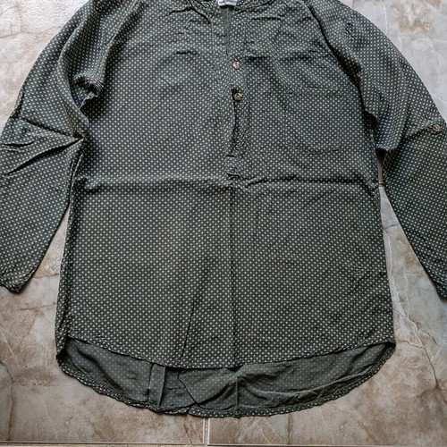 New Collection women's shirt like new, green, size M