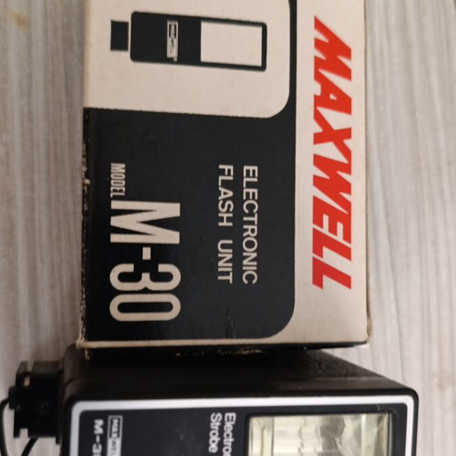 Maxwell M30 flash like new