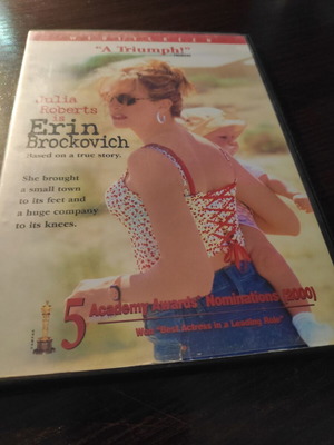 DVD Erin Brockovich used, social drama movie with Julia Roberts