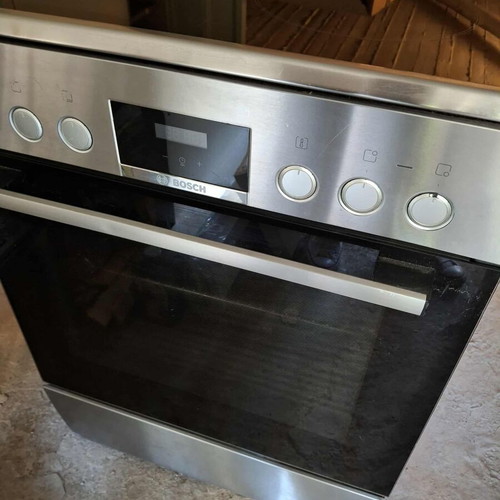 Bosch inox oven with ceramic hobs, energy class A, like new