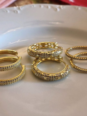 Set of 3 pairs of steel hoop earrings new, gold-colored