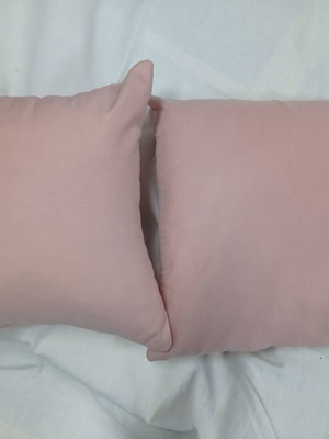 Decorative pillows used, 2 pieces 30x30 cm