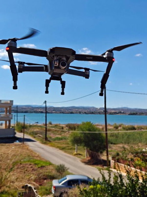 DJI Mavic Pro дрон като нов с 2 батерии и аксесоари
