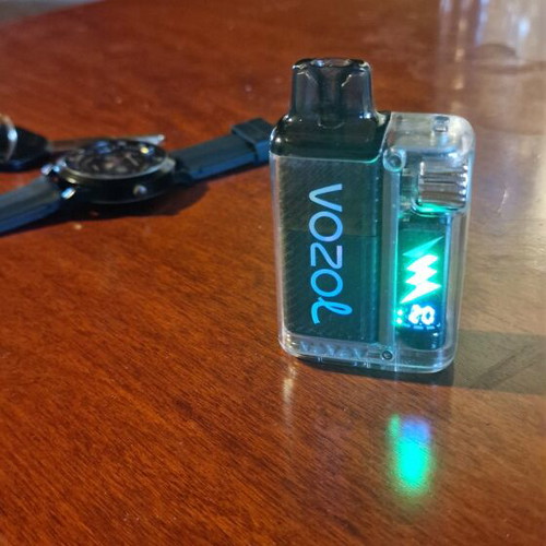 Vozol Pod System electronic cigarette like new